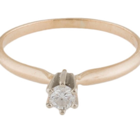 DIAMOND RING - Picture 6 of 7